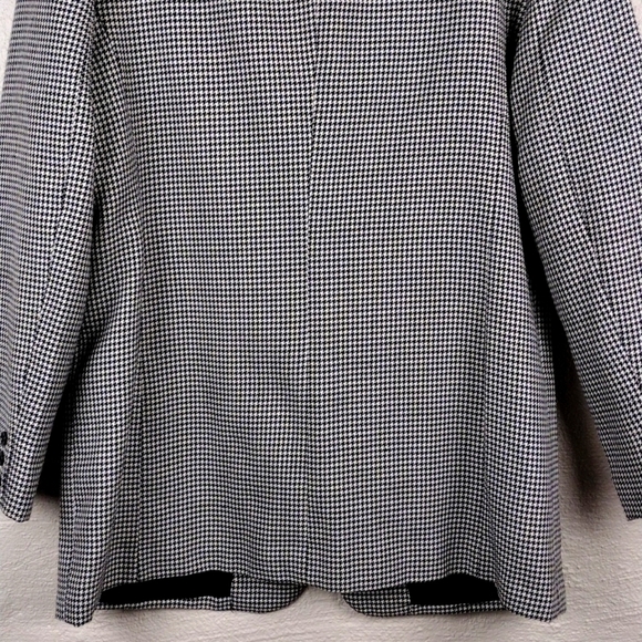 Spiegel Houndstooth Wool Blend One Notched Long Sleeve Button Front Blazer - Picture 11 of 14